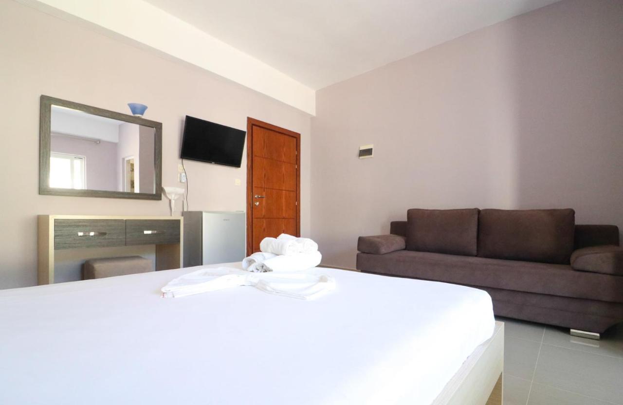Hotel Potami Beach - Mondi Goro Himare Exteriör bild