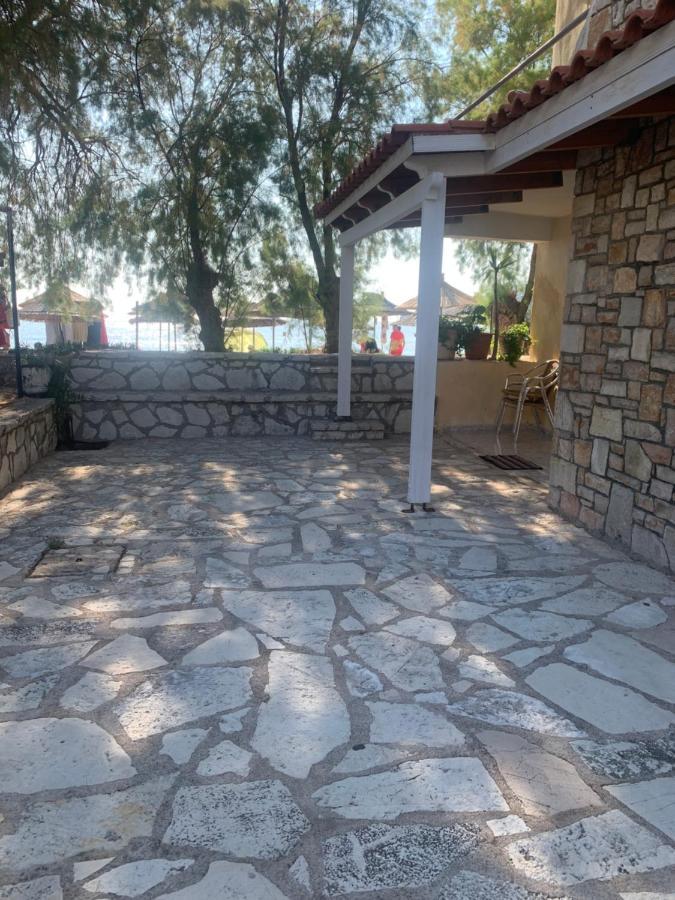 Hotel Potami Beach - Mondi Goro Himare Exteriör bild