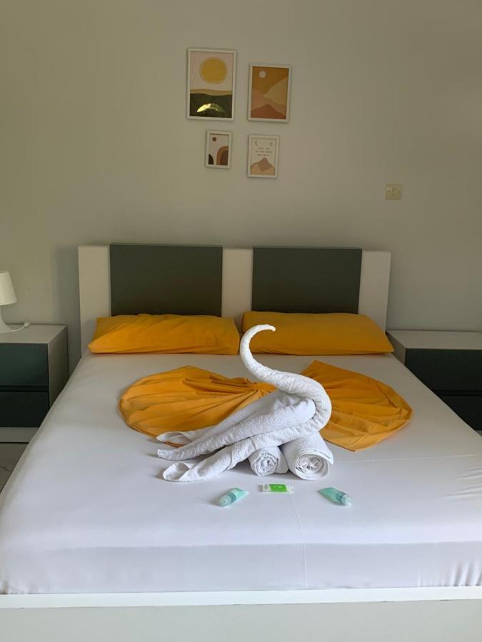 Hotel Potami Beach - Mondi Goro Himare Exteriör bild
