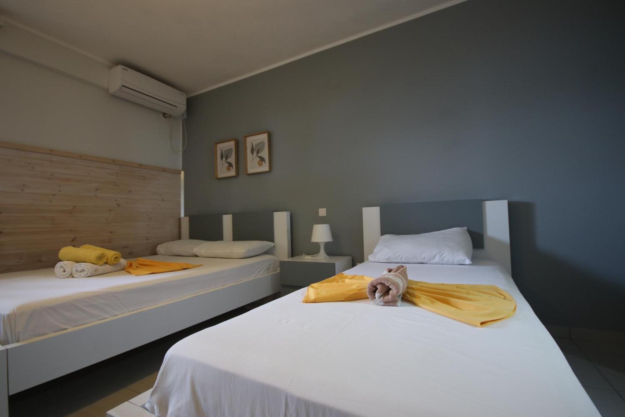 Hotel Potami Beach - Mondi Goro Himare Exteriör bild
