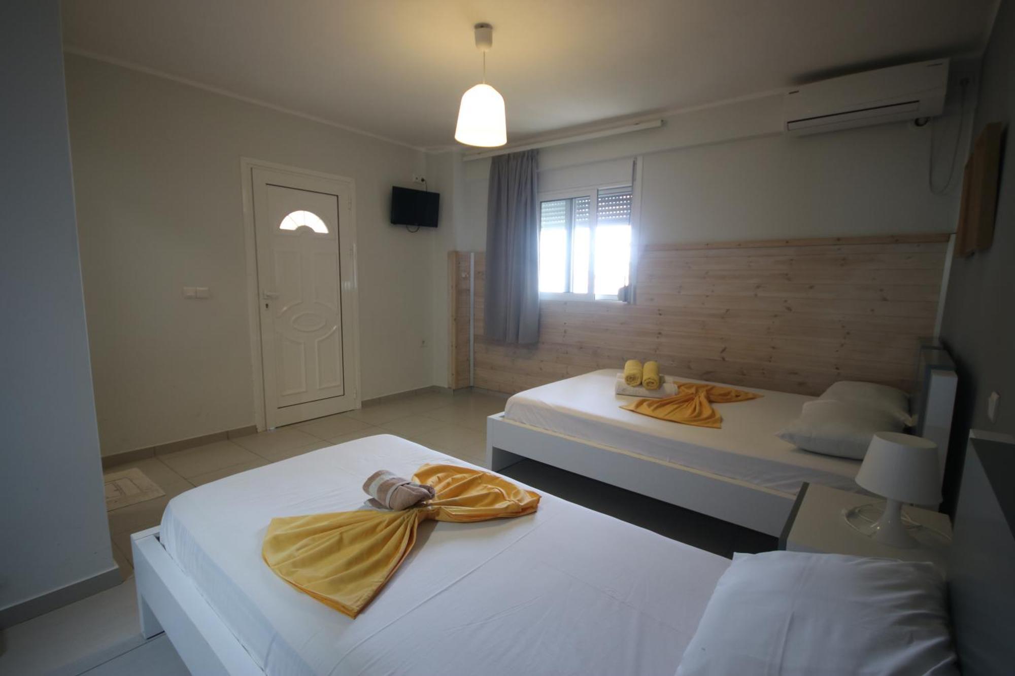 Hotel Potami Beach - Mondi Goro Himare Exteriör bild