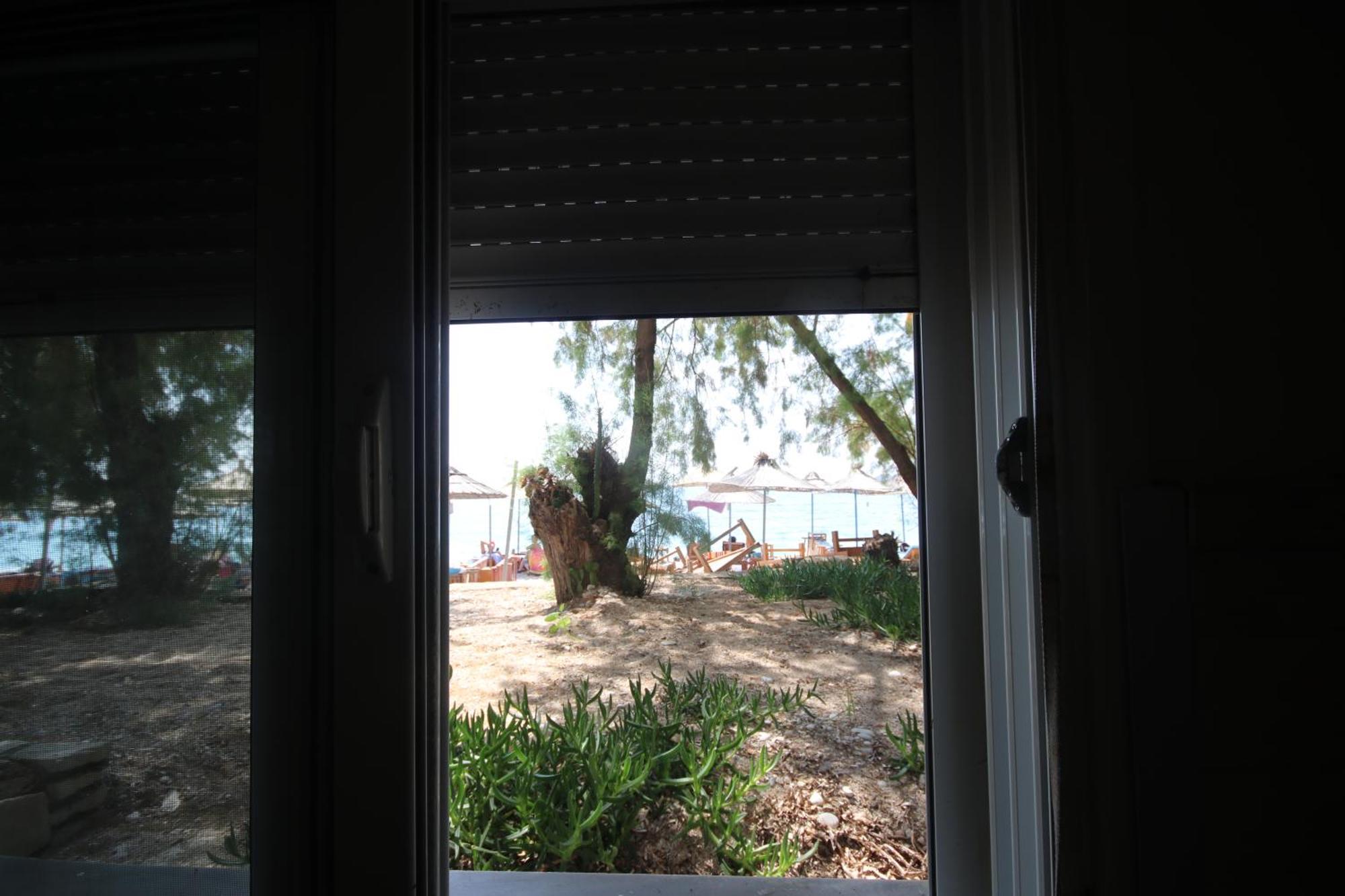 Hotel Potami Beach - Mondi Goro Himare Exteriör bild