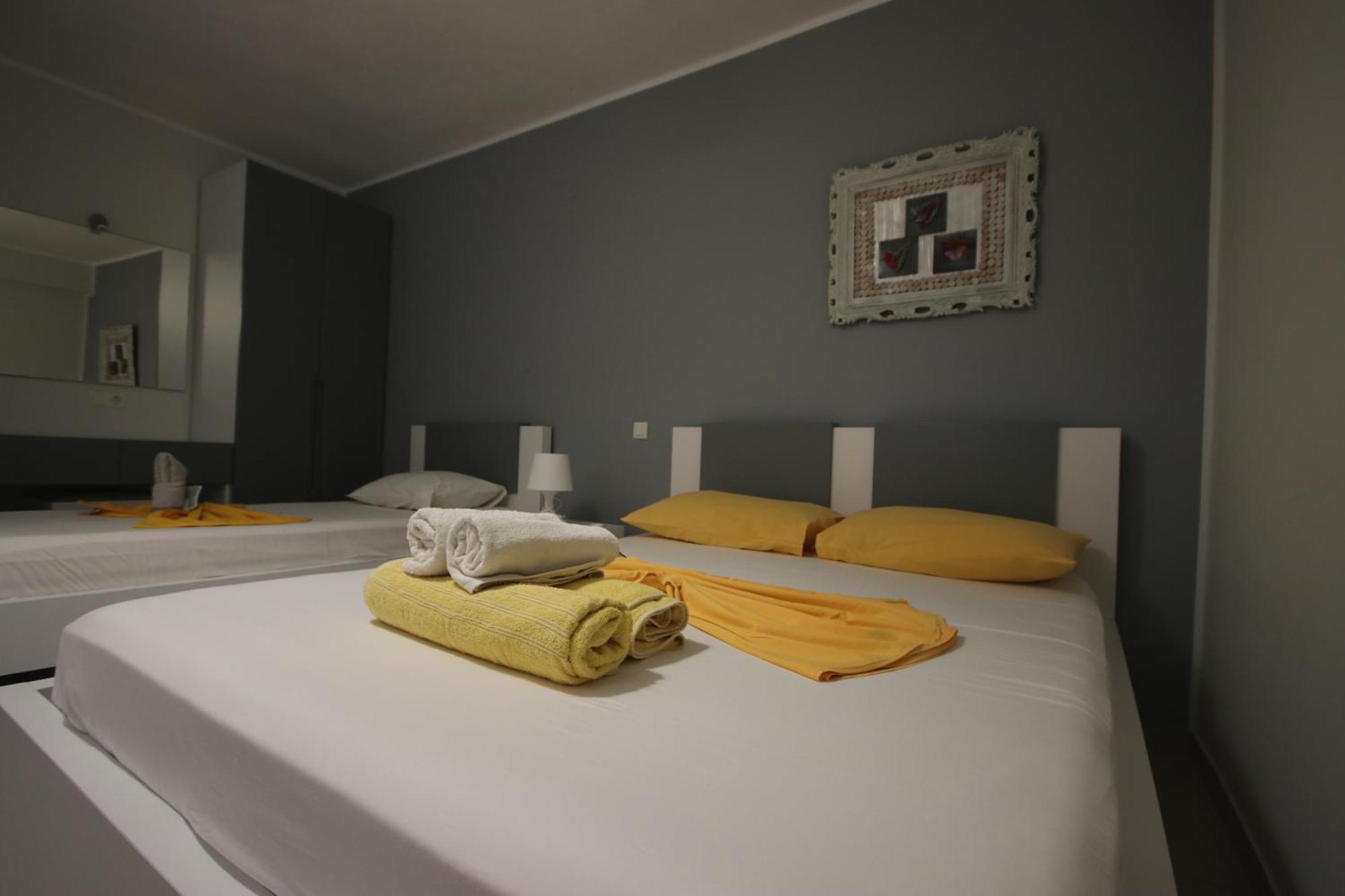 Hotel Potami Beach - Mondi Goro Himare Exteriör bild