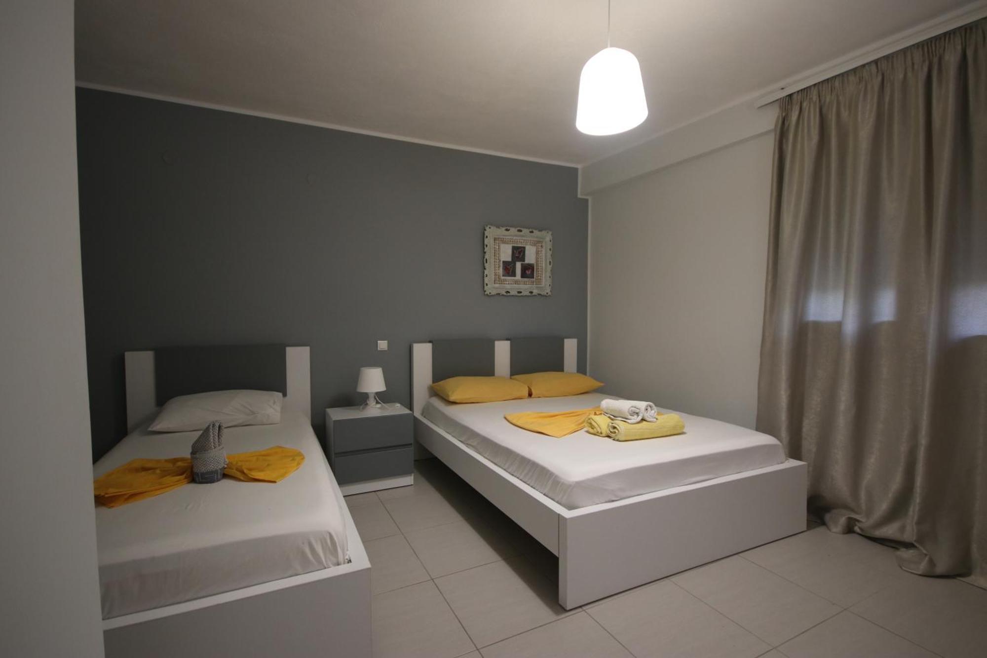 Hotel Potami Beach - Mondi Goro Himare Exteriör bild